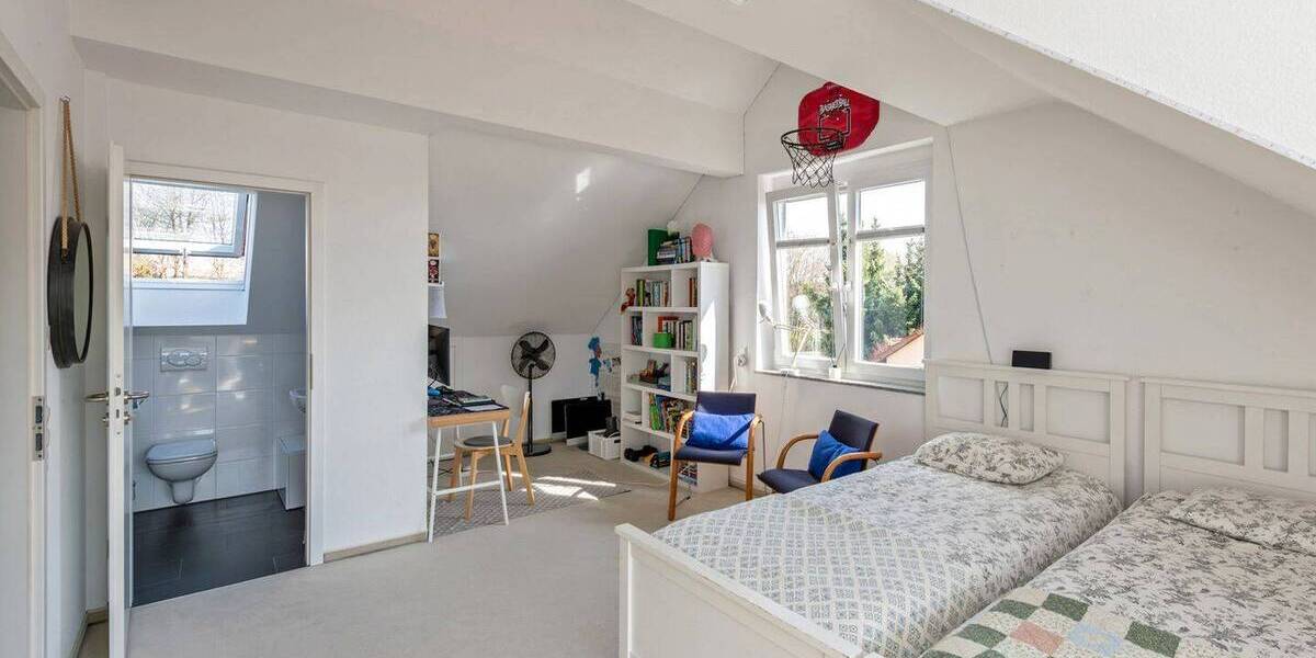 Doppelhaushälfte Stuttgart / Vaihingen Vaihingen - 5 Zimmer, 160 m&sup2;, 1.100.000&euro; | Angebot:26330470