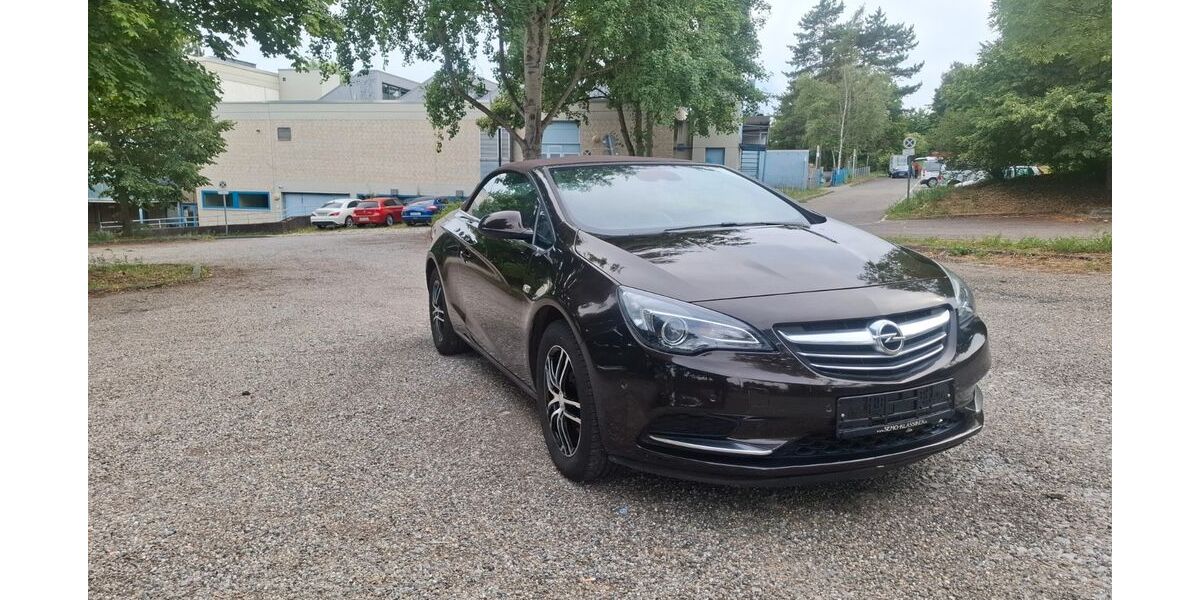 Opel Cascada 125.000 km 8.999 € stuttgart 70469