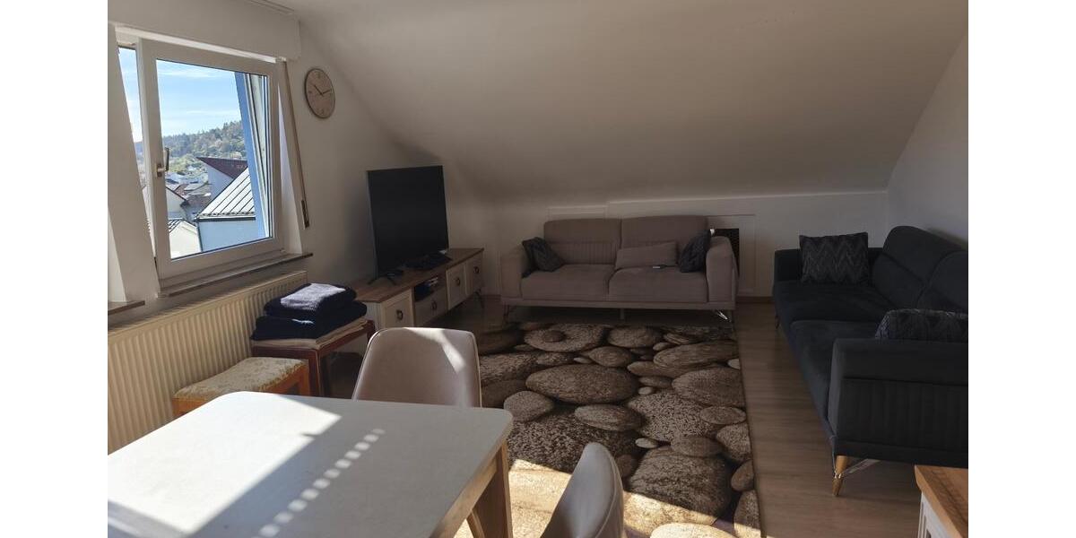 Dachgeschoßwohnung Remshalden - 3 Zimmer, 56 m&sup2;, 189.000&euro; | Angebot:26033504