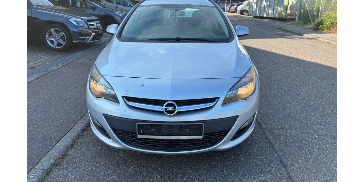 Opel Astra 220.176 km 4.400 &euro; Waiblingen Neustadt ( 15 km von Stuttgart ) 71336