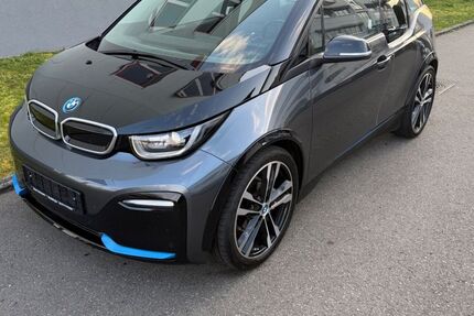 BMW i3 33.000 km 21.380 &euro; Sindelfingen 71069