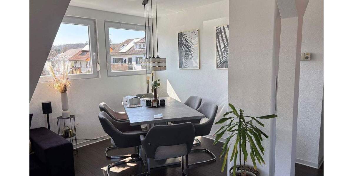 Schöne und helle 2,5 Zimmerwohnung in traumhafter Lage 2 zimmer