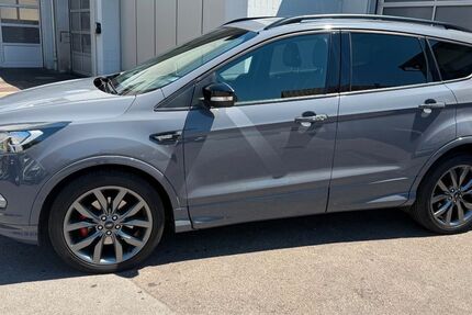 Ford Kuga 75.690 km 22.500 &euro; Ditzingen 71254