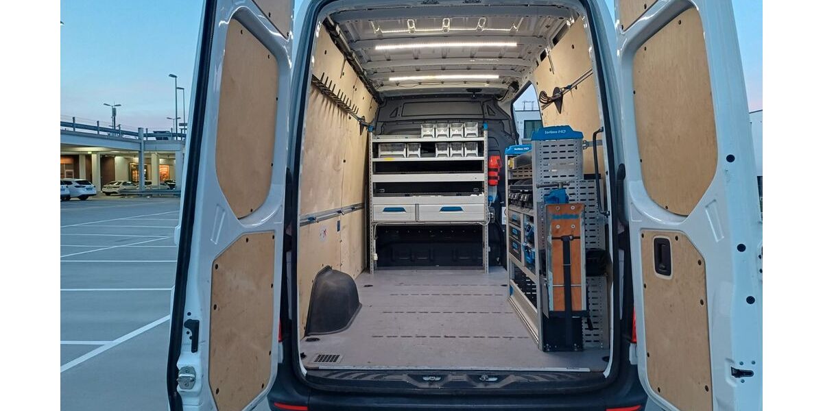 Mercedes-Benz Sprinter 219.000 km 19.100 &euro; Esslingen am Neckar 73733
