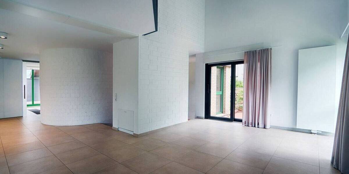 Einfamilienhaus Reutlingen Altenburg - 6 Zimmer, 197 m&sup2;, 2.750&euro; | Angebot:26908795
