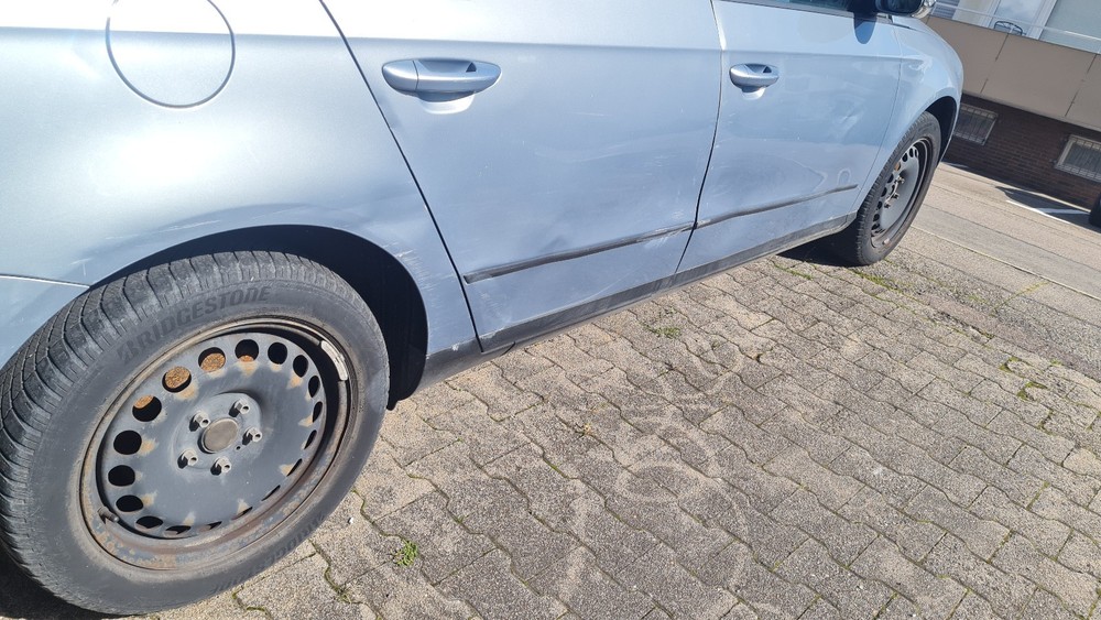 VW Passat 171.000 km 2.499 € Filderstadt 70794