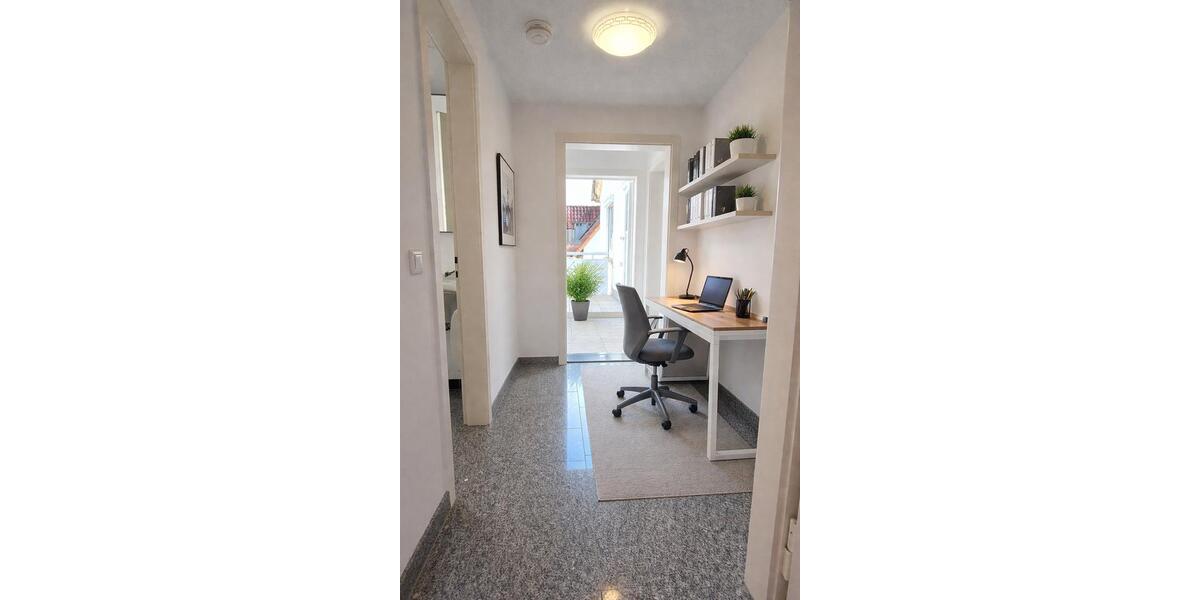 Dachgeschoßwohnung Wendlingen am Neckar - 3.5 Zimmer, 66 m&sup2;, 825&euro; | Angebot:26096062