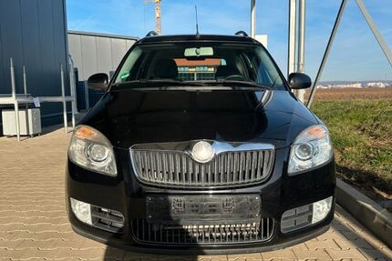 Skoda Roomster 130.000 km 2.900 &euro; Altdorf 71155