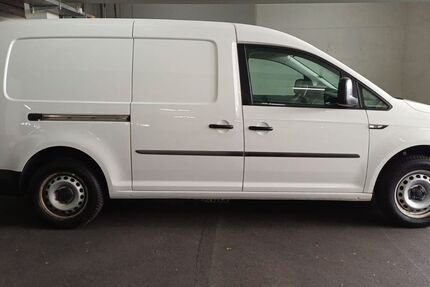 VW Caddy 94.000 km 13.600 € Esslingen am Neckar 73733