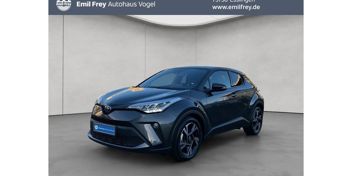 Toyota C-HR 7.233 km 27.990 € Esslingen 73730