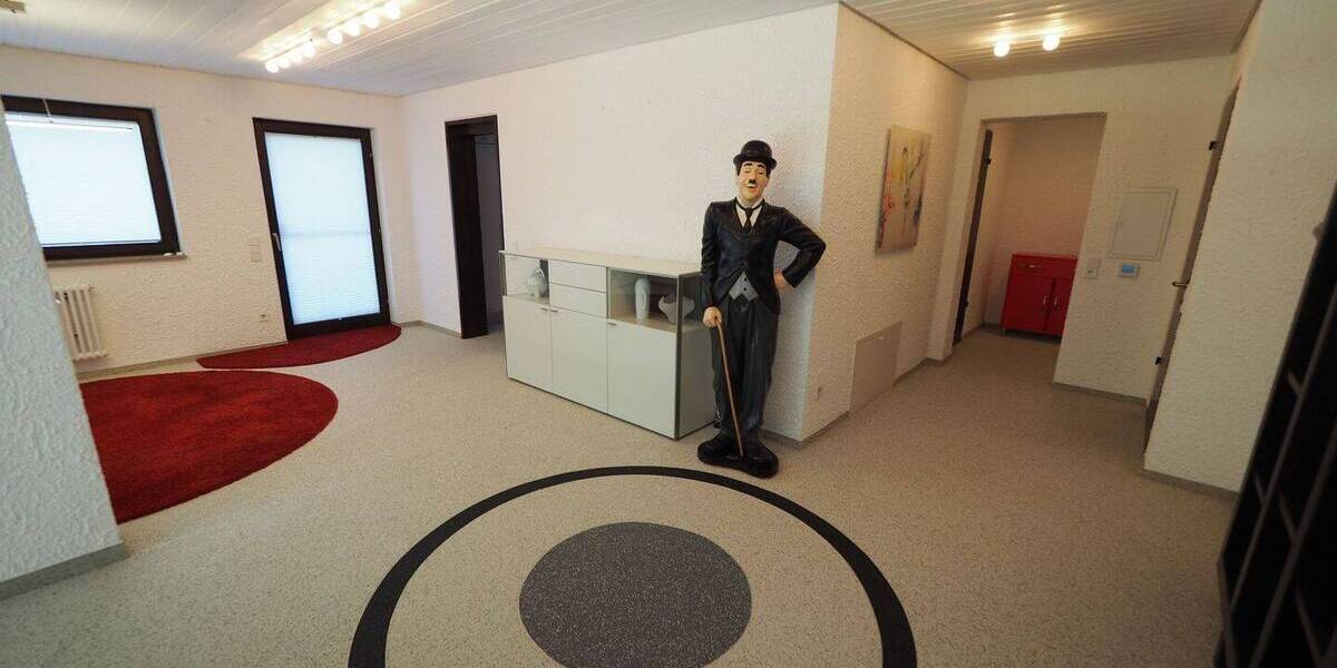 Einfamilienhaus Ammerbuch Entringen - 7 Zimmer, 236 m&sup2;, 930.000&euro; | Angebot:24545059