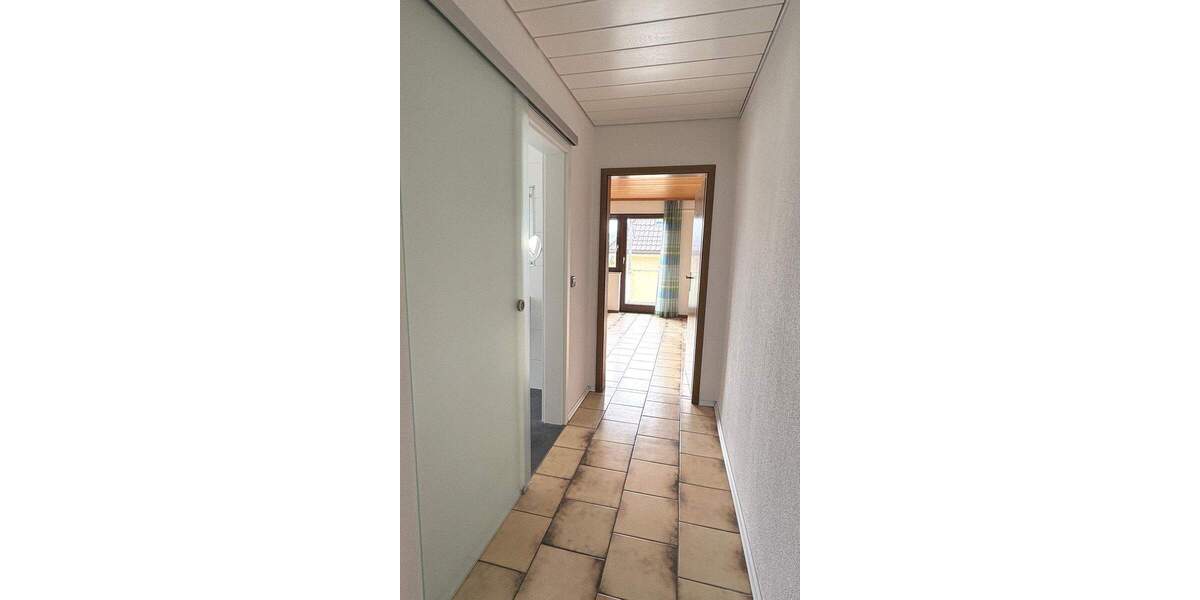 Etagenwohnung Stuttgart Zuffenhausen - 4 Zimmer, 98 m&sup2;, 490.000&euro; | Angebot:24843763