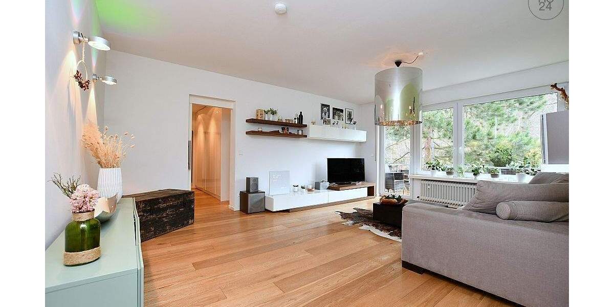 Etagenwohnung Stuttgart Ost - 2 Zimmer, 63 m&sup2;, 1.590&euro; | Angebot:25249500