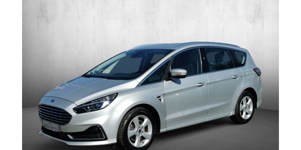 Ford S-Max 66.394 km 23.490 &euro; Ludwigsburg 71636