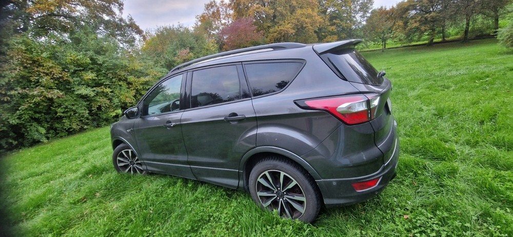 Ford Kuga 111.500 km 17.000 € Steinheim an der Murr 71711