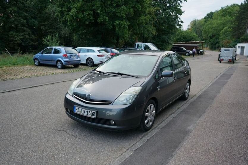 PRIUs