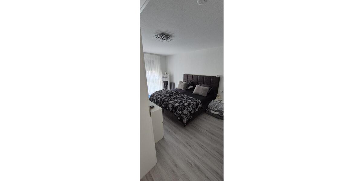 Etagenwohnung Fellbach - 3 Zimmer, 105 m&sup2;, 1.463&euro; | Angebot:26296416