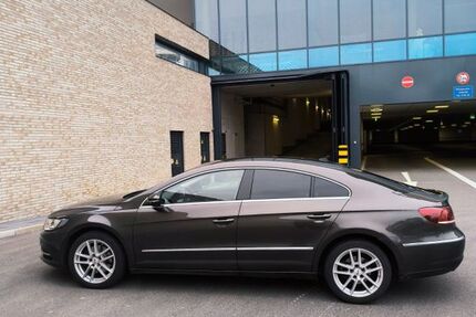 VW CC 155.000 km 9.990 &euro; Böblingen 71034