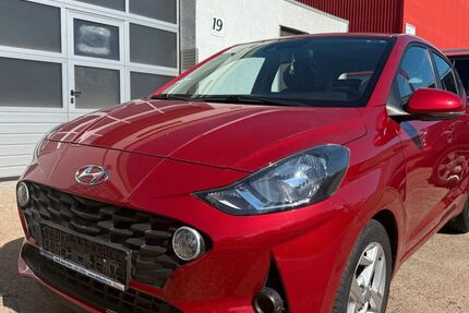Hyundai i10 27.900 km 12.990 &euro; Filderstadt 70794
