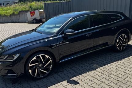 VW Arteon 85.524 km 28.799 &euro; Nürtingen 72622