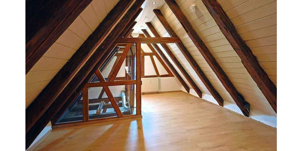 Etagenwohnung Renningen Malmsheim - 4 Zimmer, 98 m&sup2;, 900&euro; | Angebot:25897765
