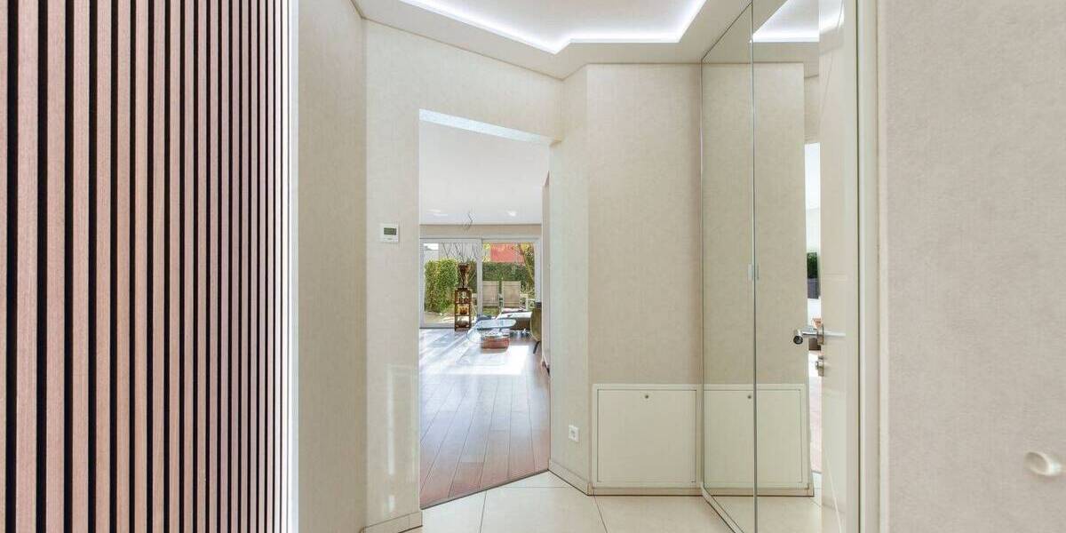 +++ 1-Fam.-DHH mit Garage, Stellplatz & Sauna - teilmöbliert inkl. EBK - ruhig, grün, gehoben - mind. 2 & max. 3 Jah... 5 zimmer