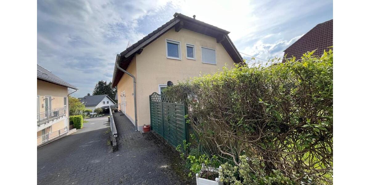 Erdgeschoßwohnung Leinfelden-Echterdingen Echterdingen - 3 Zimmer, 109 m&sup2;, 980&euro; | Angebot:26305361