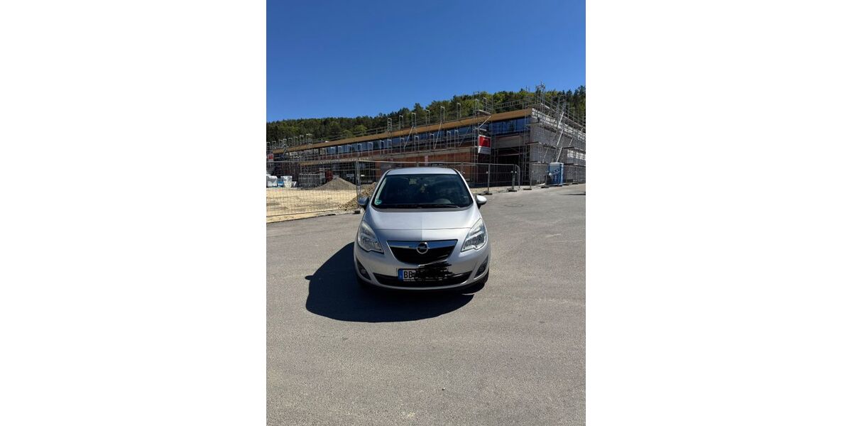 Opel Meriva 180.000 km 2.990 &euro; Weil der Stadt 71263