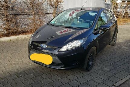Ford Fiesta 213.000 km 4.000 &euro; Winterbach 73650