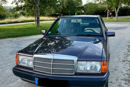 Mercedes-Benz 190 135.500 km 4.500 &euro; Nürtingen 72622