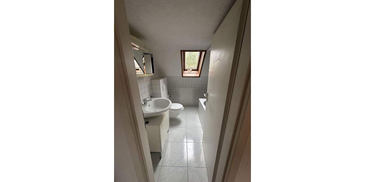 Doppelhaushälfte Stuttgart Vaihingen - 5 Zimmer, 128 m&sup2;, 1.750&euro; | Angebot:25168204