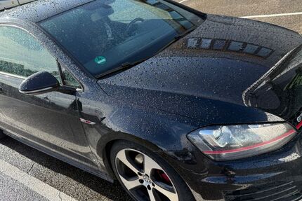 VW Golf 118.000 km 15.700 &euro; Schwieberdingen 71701