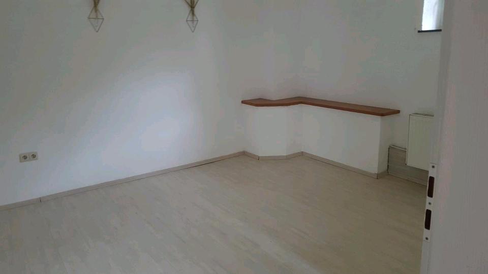 Erdgeschoßwohnung Remseck am Neckar - 3 Zimmer, 70 m&sup2;, 780&euro; | Angebot:25350391