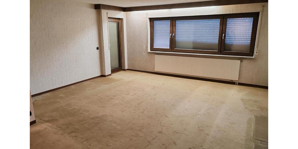 Erdgeschoßwohnung Backnang - 3.5 Zimmer, 100 m&sup2;, 335.000&euro; | Angebot:25162503