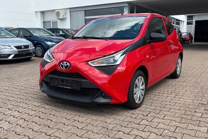 Toyota Aygo (X) 131.093 km 6.495 &euro; Stuttgart 70597