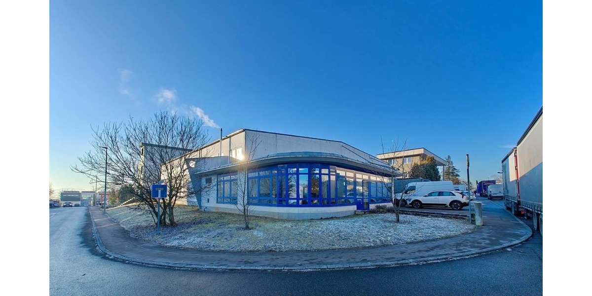 Bürofläche in Pliezhausen mit 4 Einzelbüros und 8 PKW Stellplätzen - Gewerbeobjekt Pliezhausen Gniebel | Angebot:24691027