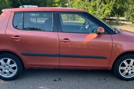 Skoda Fabia 114.000 km 2.200 &euro; Neuffen 72639