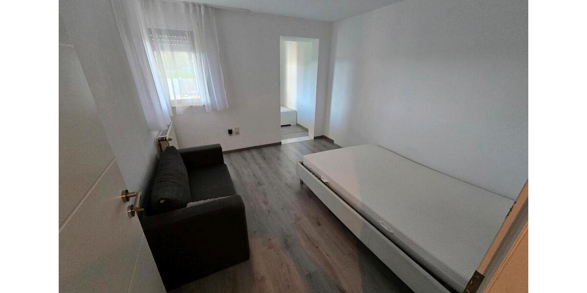 Terrassenwohnung Ludwigsburg Eglosheim - 3 Zimmer, 75 m&sup2;, 1.450&euro; | Angebot:26310122
