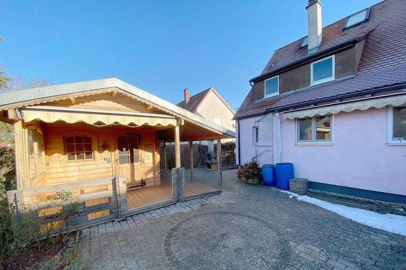 Gemütliche Doppelhaushälfte in Hoffeld