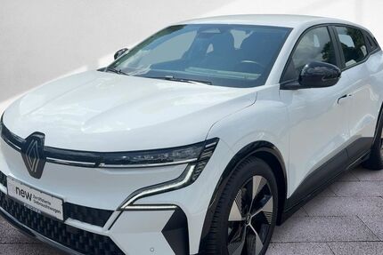 Renault Megane E-TECH 15.276 km 25.290 € Esslingen 73734