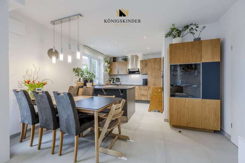 Wohnung zum Kaufen in Schlaitdorf 387.000 € 86 m²