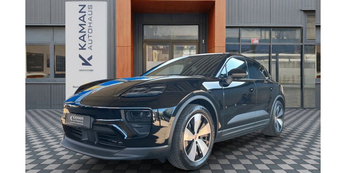 Porsche Macan 2.800 km 73.500 &euro; Sindelfingen 71065