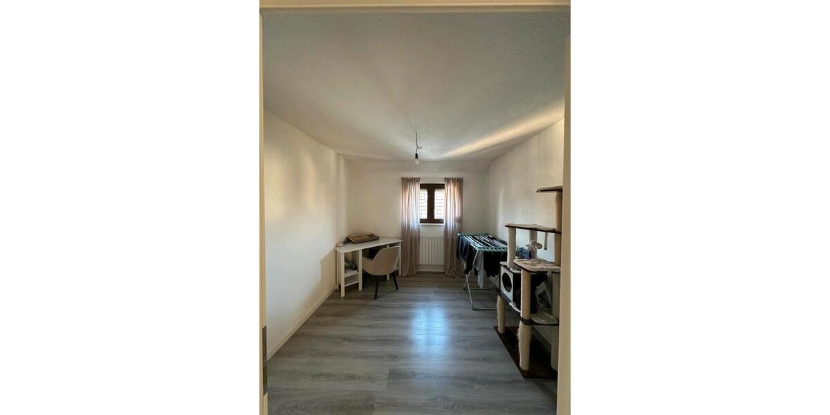 Dachgeschoßwohnung Schwieberdingen - 3 Zimmer, 67 m&sup2;, 248.500&euro; | Angebot:25874182