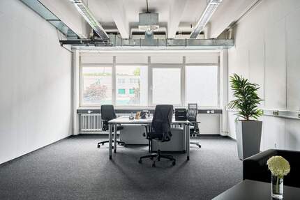Büroeinheit im Industrial Style & Produktionshalle - All-in-Miete zimmer