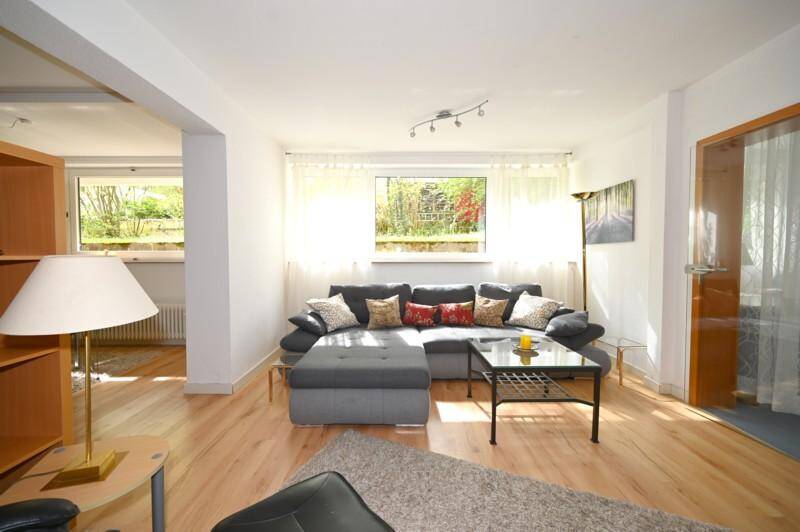 Etagenwohnung Stuttgart Vaihingen - 2 Zimmer, 67 m&sup2;, 900&euro; | Angebot:26205760