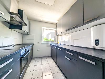 RUHIG IM GRÜNEN  MODERN & STADTNAH - Etagenwohnung Böblingen Dagersheim | Angebot:27119523