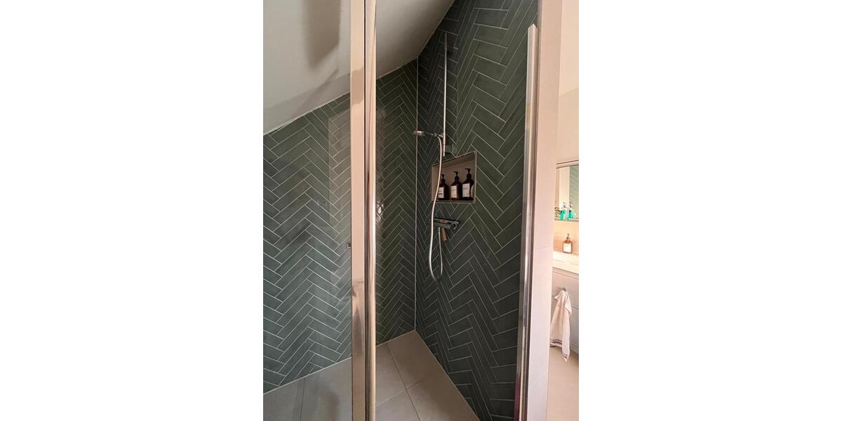 Dachgeschoßwohnung Wernau (Neckar) - 2 Zimmer, 57 m&sup2;, 980&euro; | Angebot:26357712
