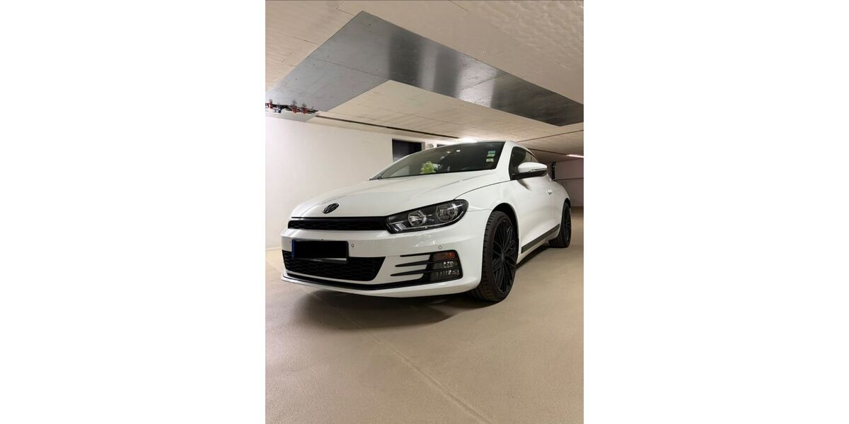 VW Scirocco 128.650 km 8.799 &euro; Ostfildern 73760