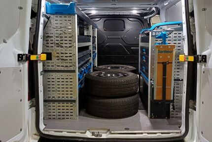 Ford Transit Custom 160.000 km 14.800 &euro; Esslingen am Neckar 73733