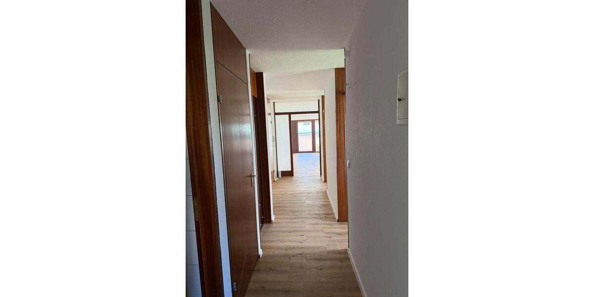 Erdgeschoßwohnung Wernau (Neckar) - 3 Zimmer, 85 m&sup2;, 264.440&euro; | Angebot:26834061
